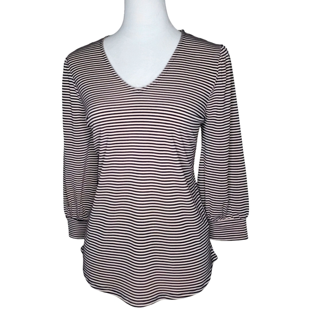 🦋Adrianna Papell V-Neck Black & Tan Striped Top